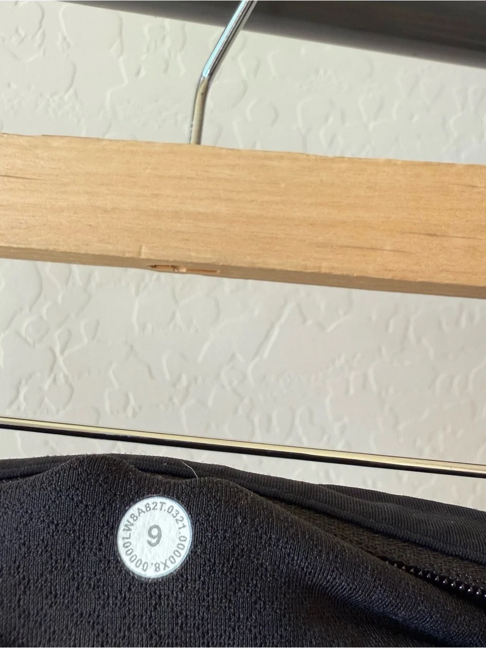 Lululemon pace rival